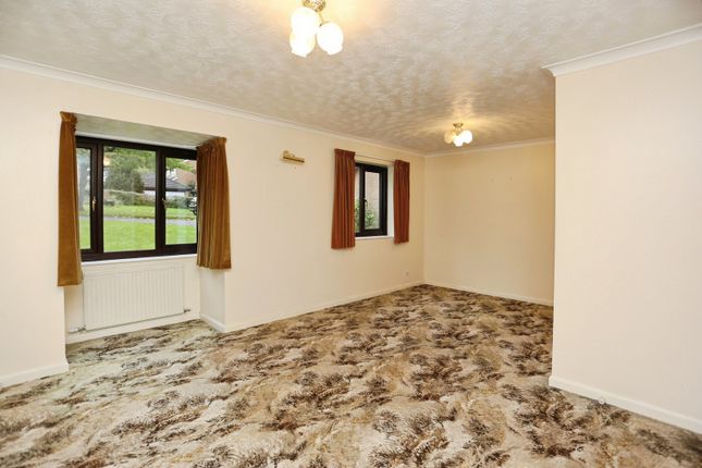Bluestone Drive, Stockport photo 2