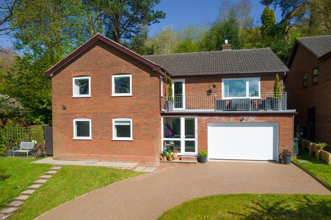 Thumbnail Detached house for sale in Camp Hill, Malvern