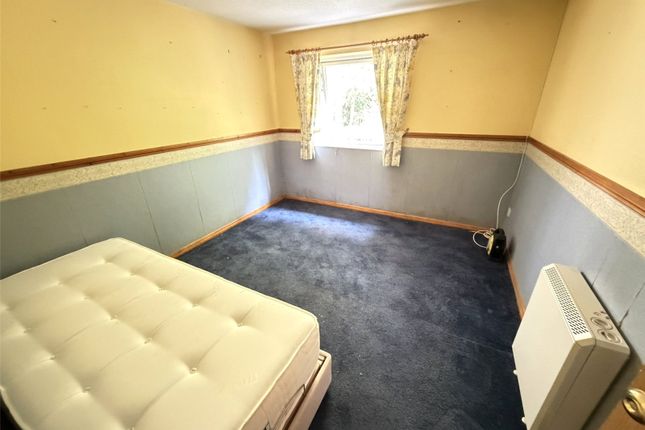 32, Dinchope Drive, Telford photo 3