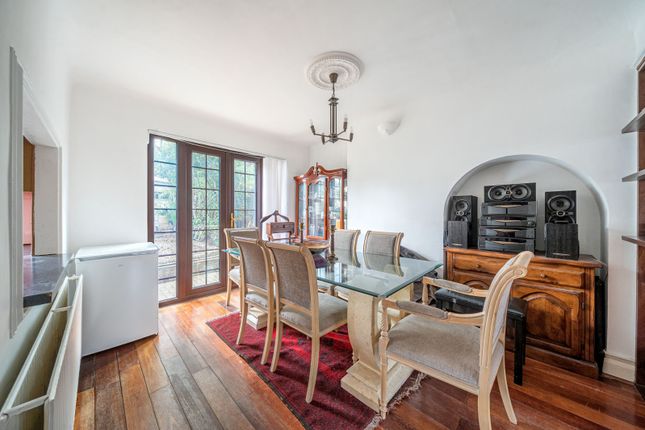 9, Bosbury Road, London photo 3