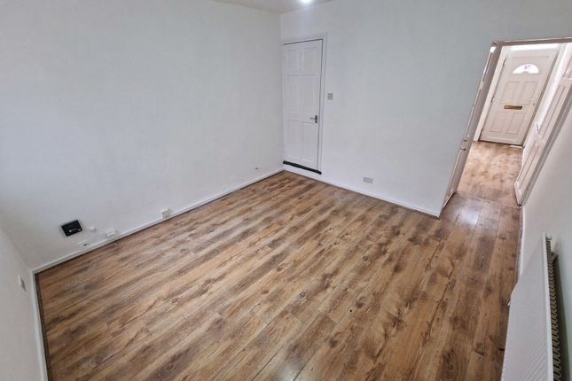 74 Berners Street, Leicester photo 4