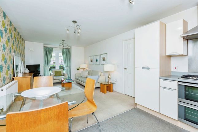 Flat for sale in Racecourse Mews, Loughborough