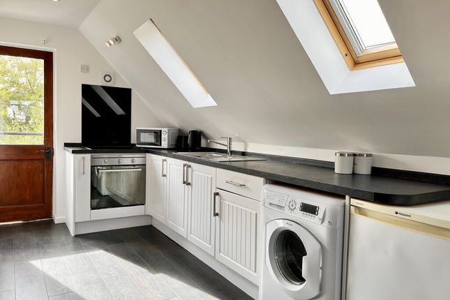 Yew Tree Cottage, Bardfield End Green, Thaxted photo 3