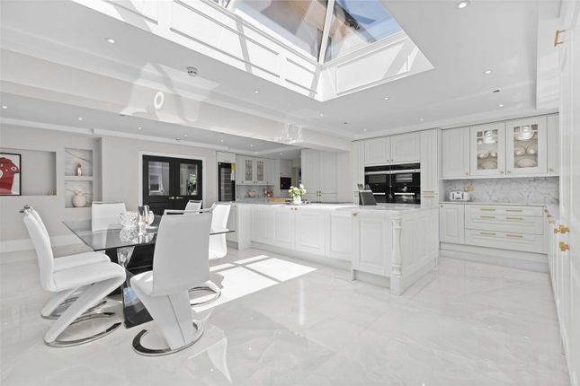 Pinehill, Sunning Avenue, Ascot photo 3