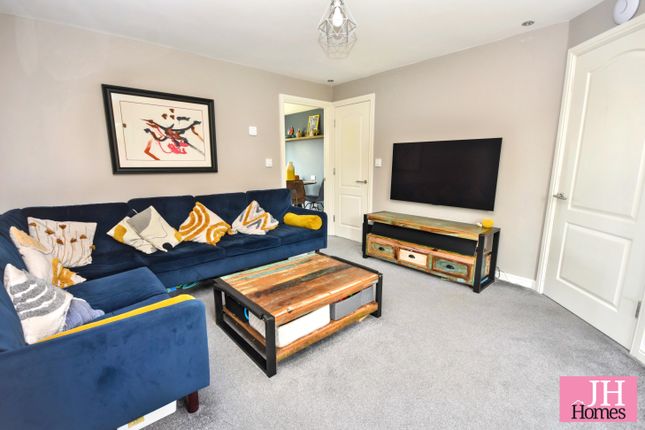 3, Pennington Close, Barrow-in-Furness photo 3