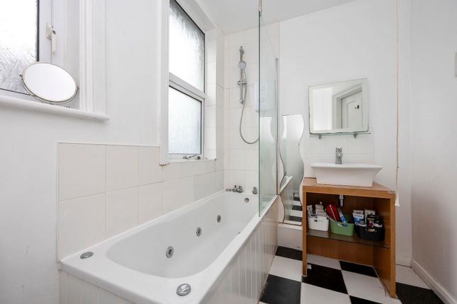 Leighton Road, Hove photo 3