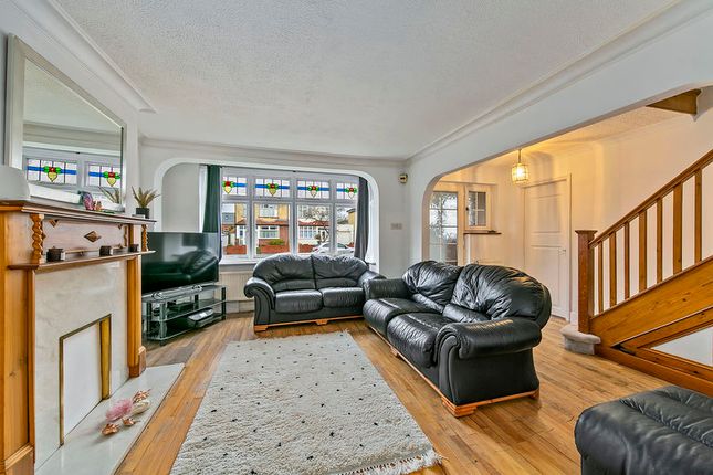 48, Greenfield Avenue, Surbiton photo 2