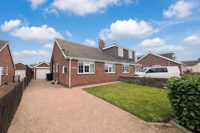 3-bed house on Siddor, High Street, Grainthorpe, £165,000