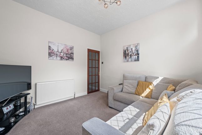 28, Peashill Street, Rotherham photo 4