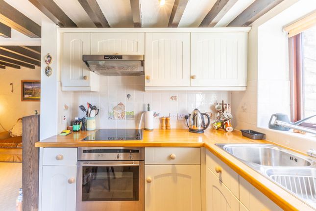 1 Stonebeck, Grange-Over-Sands photo 5