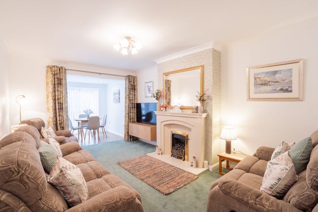 28 The Parkway, Goole photo 3