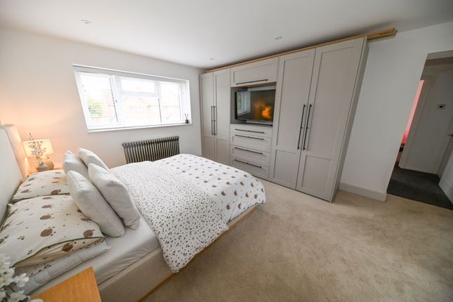 71, Parkhouse Farm Way, Havant photo 4