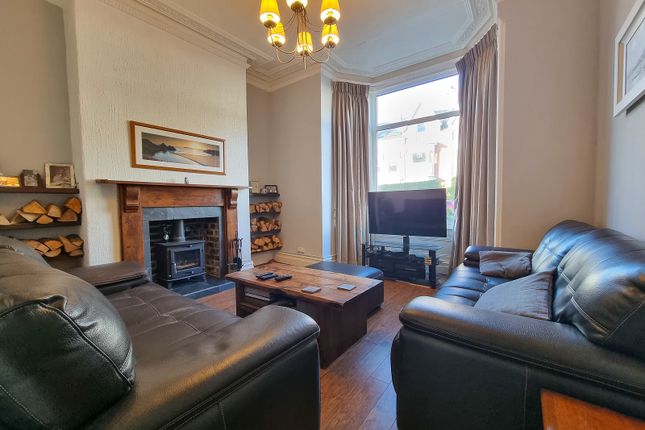 Flat for sale in Mirador Crescent, Uplands, Swansea, City And County Of Swansea.