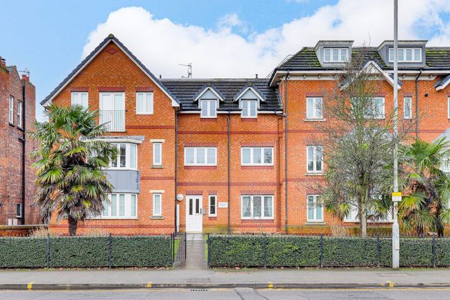 1-bed flat on Apt 2, Regency Point Radcliffe Road, Nottingham, £110,000