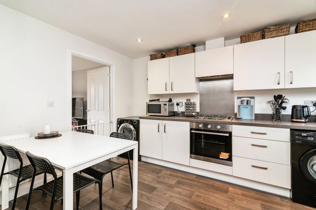 10, Piggott Avenue, Nottingham photo 4