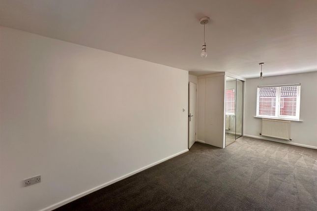 16, Marmion Way, Ashford photo 5