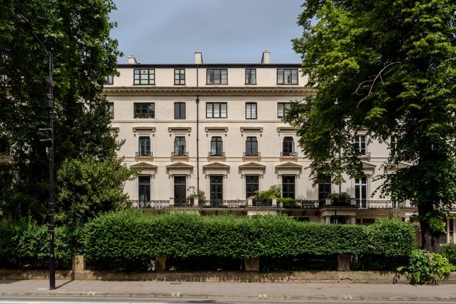 Flat 5, 71, Westbourne Terrace, London photo 2