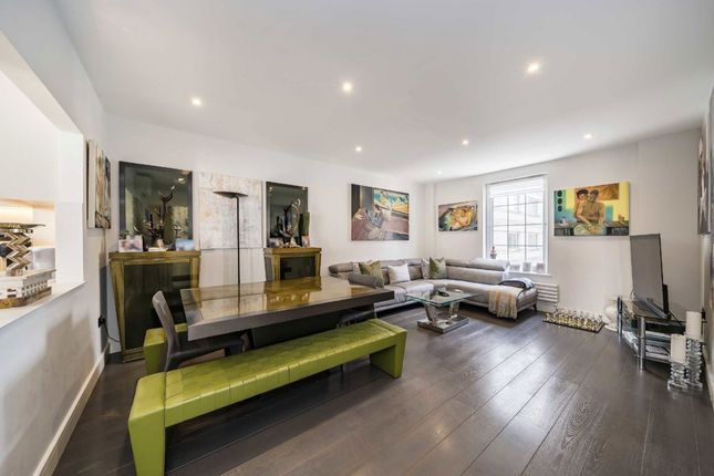 29, Carlyle Court, London photo 3