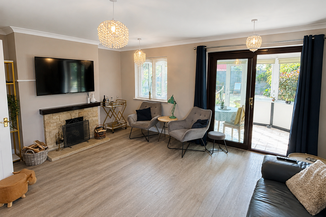 18, Western Drive, Starcross photo 4