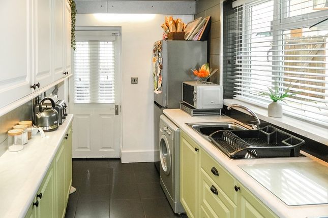 9 Gladstone Street, Blaina photo 2
