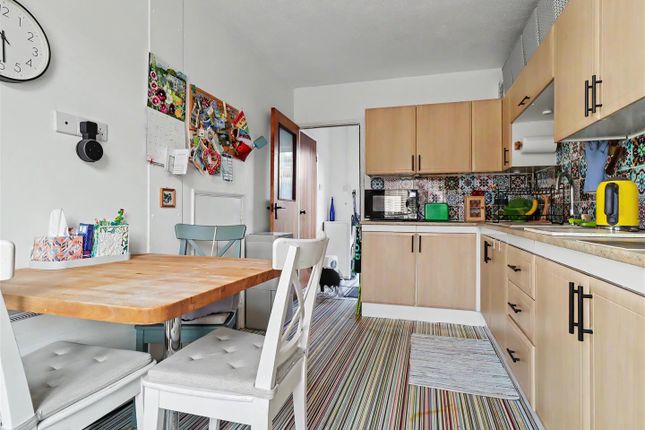 6, Churchman Road, Norwich photo 4