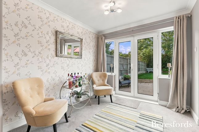 11, Freshwell Gardens, Brentwood photo 4