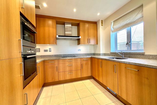 Flat for sale in Staveley Road, Meads, Eastbourne, East Sussex