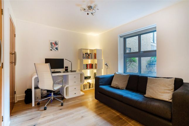 Flat for sale in Redcliff Backs, Bristol