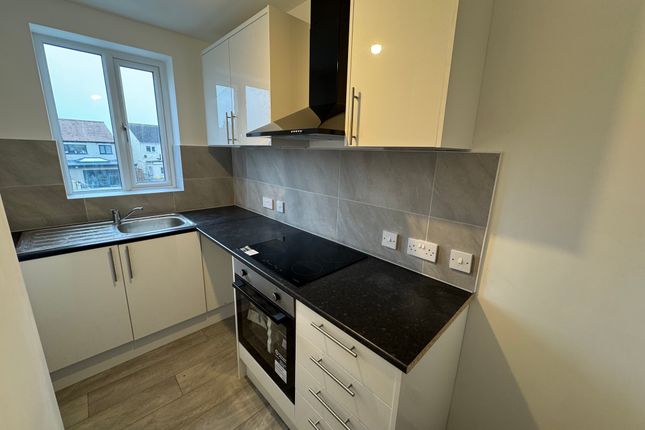 58A, Rossall Road, Thornton-Cleveleys photo 4