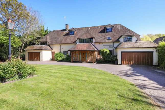 23, Meadway, Esher photo 2
