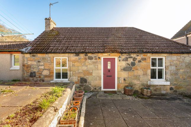 2-bed house on School Street, Glenrothes, £180,000