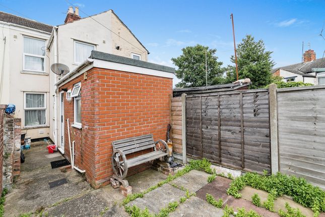 Terraced house for sale in Beaconsfield Road, Lowestoft