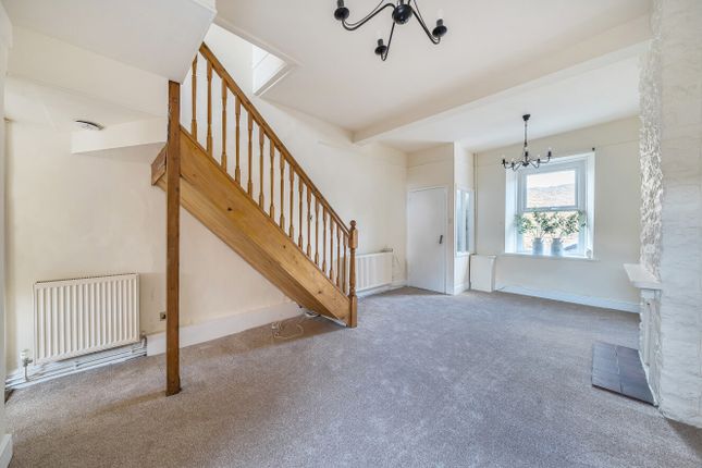 8, Vicarage Street, Yeovil photo 2