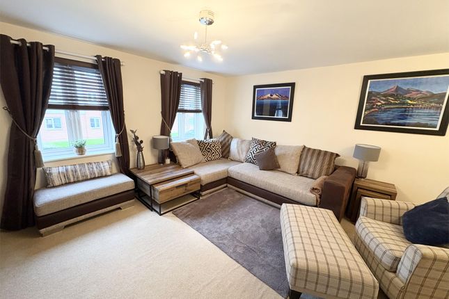 36 Auchenkist Place, Kilwinning photo 2