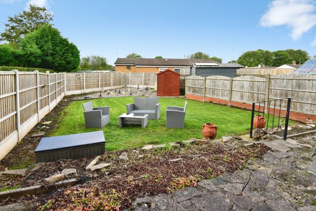 13, Brookland Avenue, Stoke-on-trent photo 4
