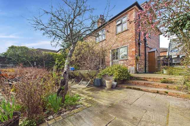 54 Vernon Avenue, Nottingham photo 4