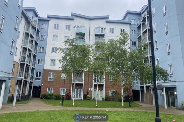 Thumbnail Flat to rent in Foundry Court, Slough