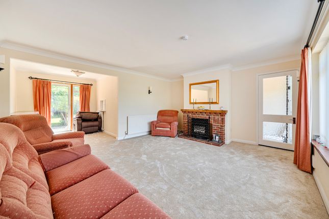 Woodlawn,, Beacon View Road, Elstead photo 4