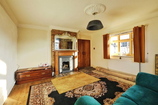 1, Hooton Lane, Sheffield photo 4