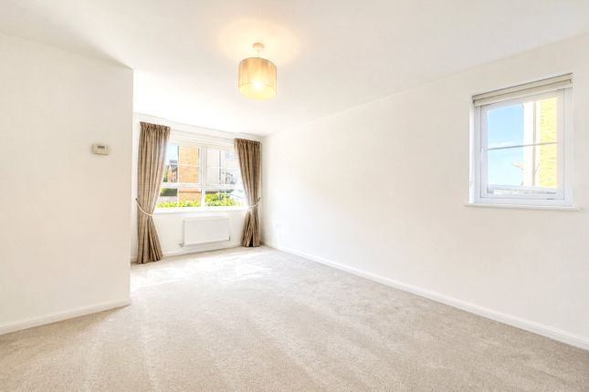 42, Linnet Way, Bristol photo 2