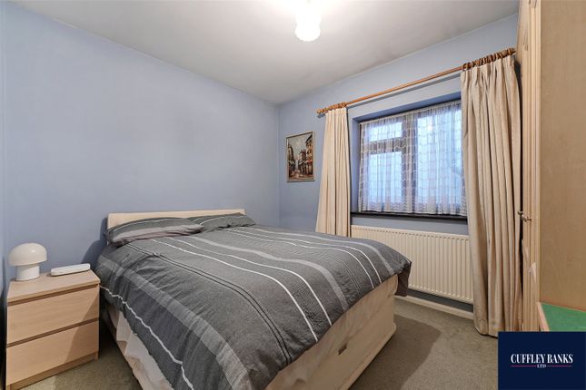 Bungalow for sale in Marnham Crescent, Greenford, Middlesex