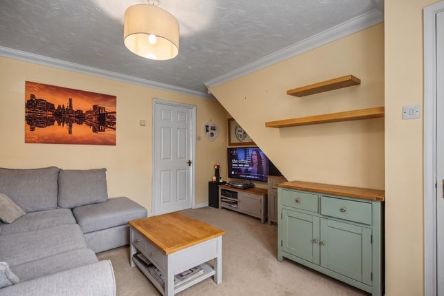 25, Hamilton Close, Banbury photo 4