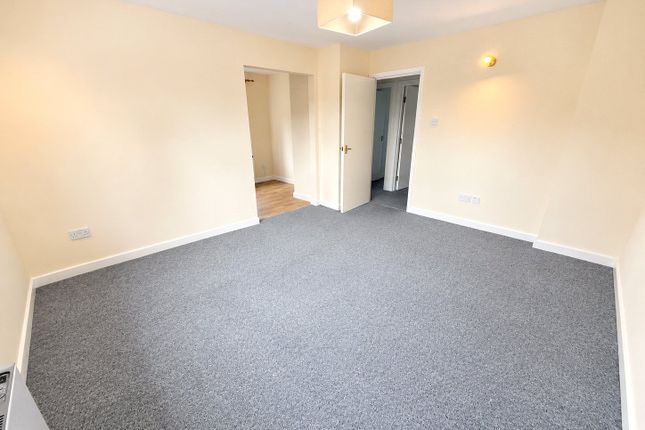 Cavalier Way, Somerset photo 3