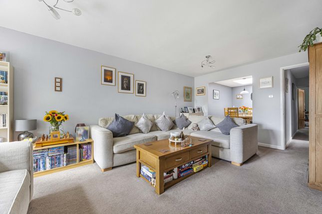 29, Fidlers Walk, Reading photo 2
