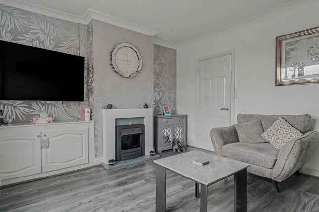 31, Cheslyn Grove, Birmingham photo 2