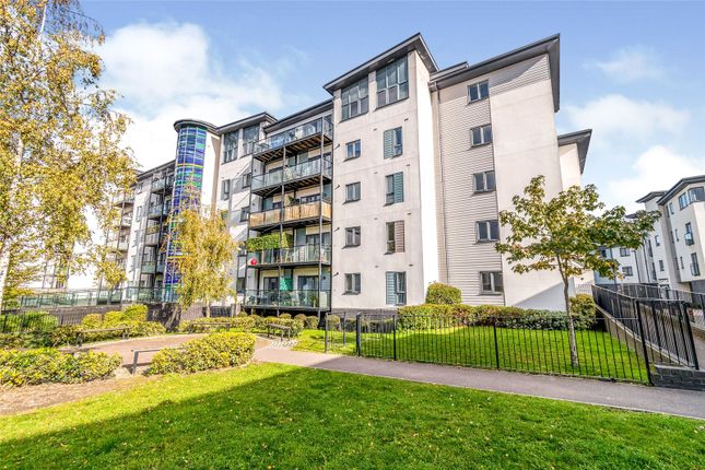 1 bed flat for sale in Raleigh House, The Compass, Southampton, Hampshire SO14