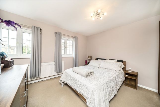 31, Torrens Square, London photo 4