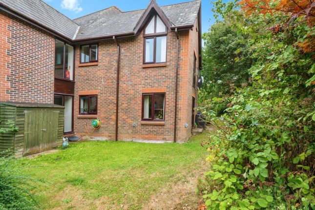 8, Old Parsonage Court, Winchester photo 4