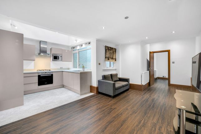 Thumbnail Flat to rent in Holland Road, London