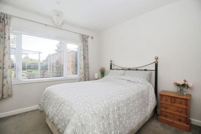 Calver Crescent, Leicester photo 4